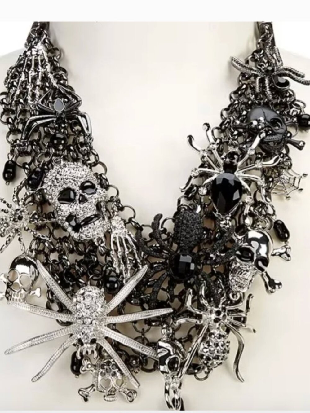 Natasha Halloween Skull Chain Spider Goth Statement Necklace NWT